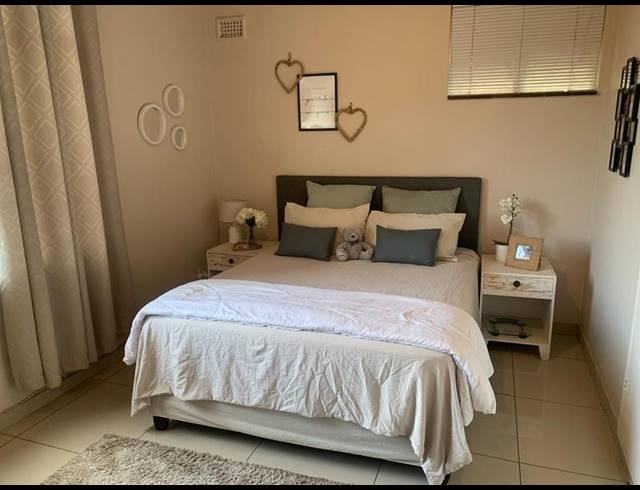 3 BEDROOM APARTMENT FOR SALE IN WINDERMERE